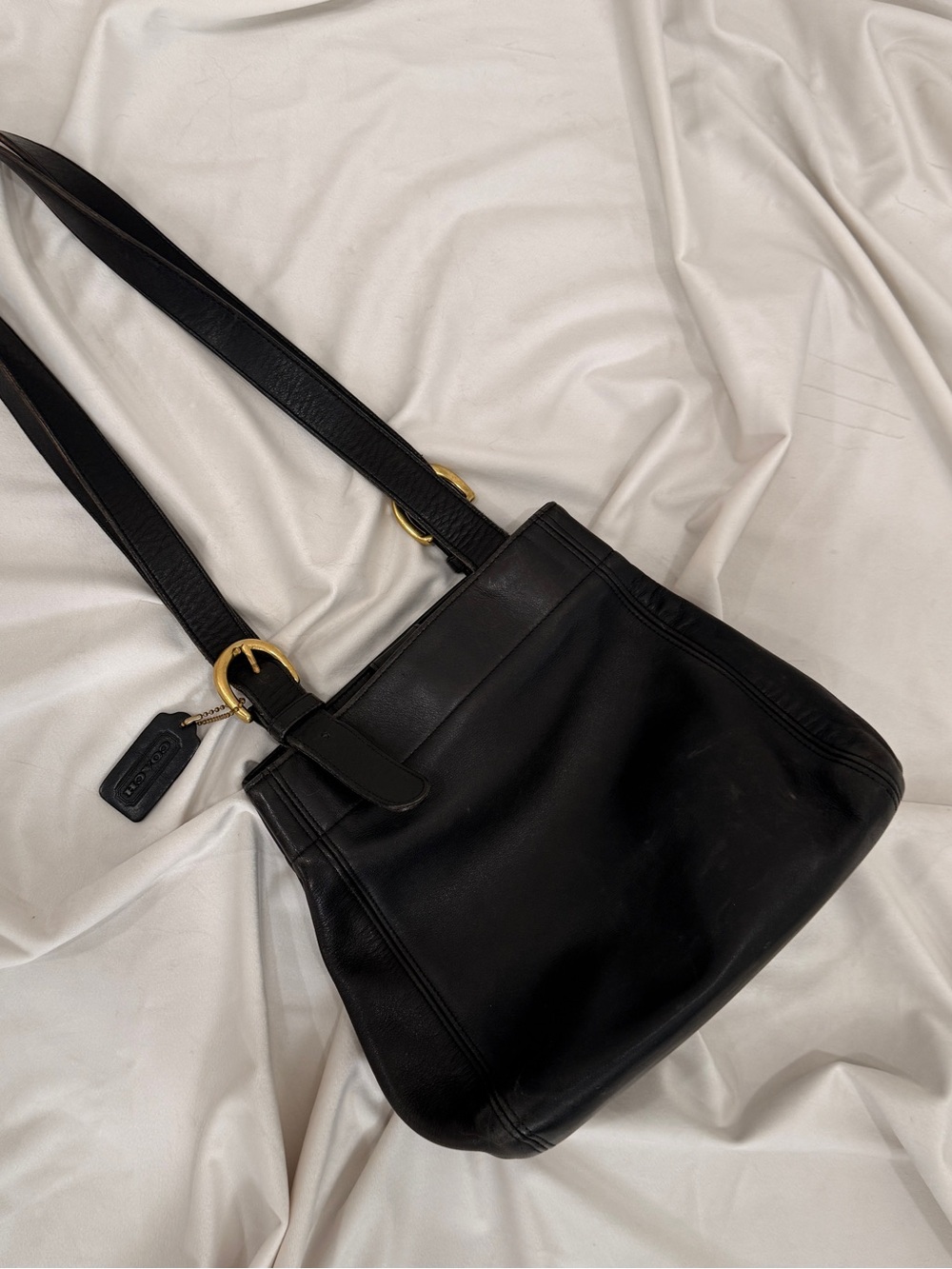 Vintage Coach Made in USA Glove-Tanned Leather Tote | 4157 | Brass Hardware